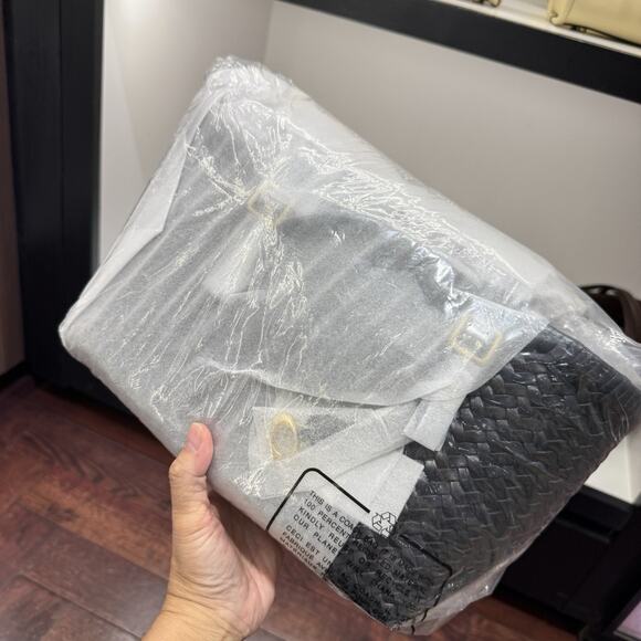 Coach Woven Leather Swing Tote Carryall Shoulder CBF83 Black - Picture 16 of 16